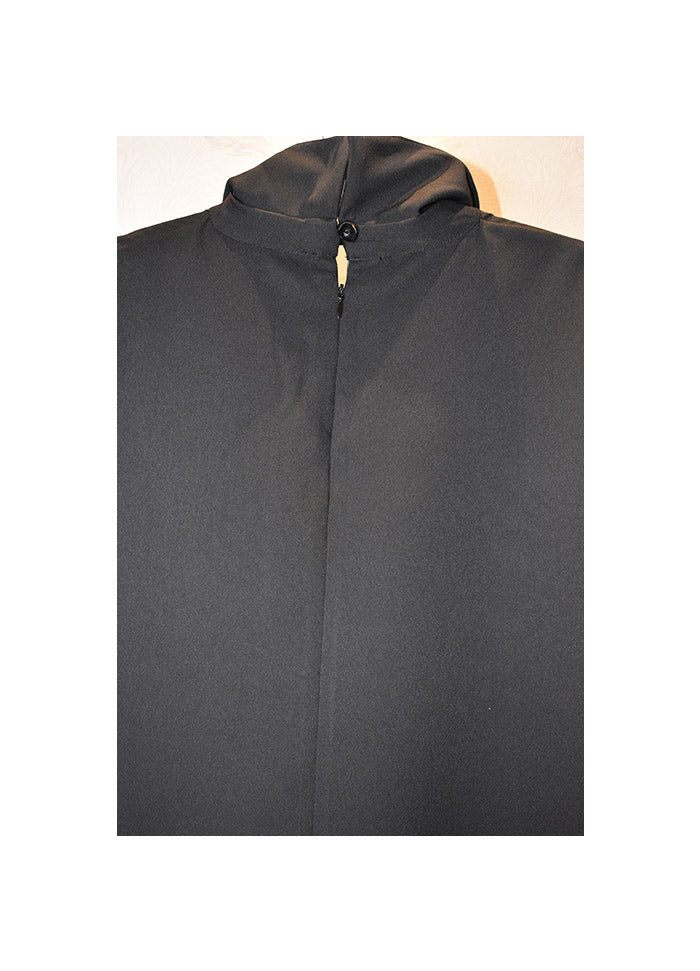 Collar blouse بلوزة بقبة