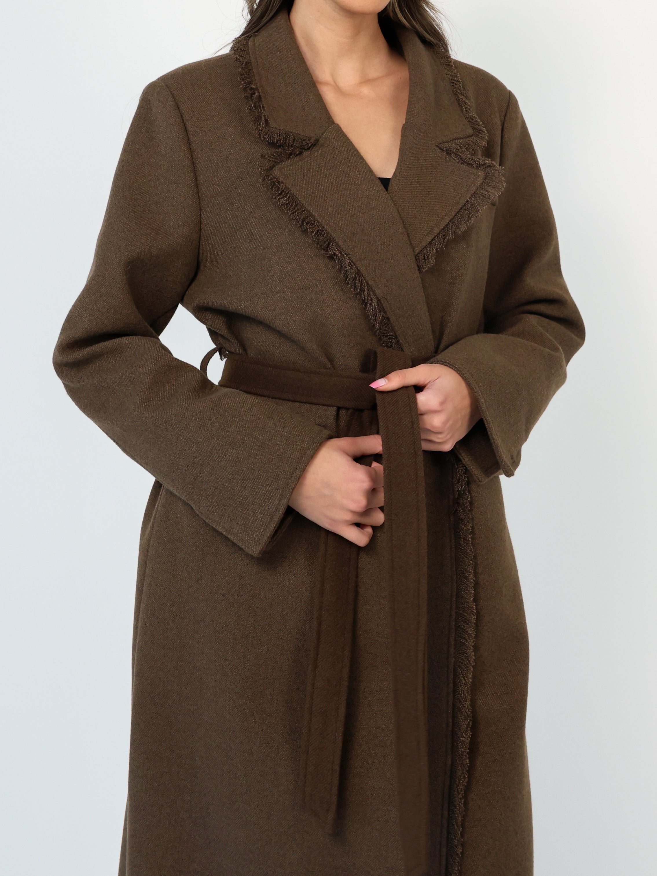 Fringed Coat معطف صوف شراشيب