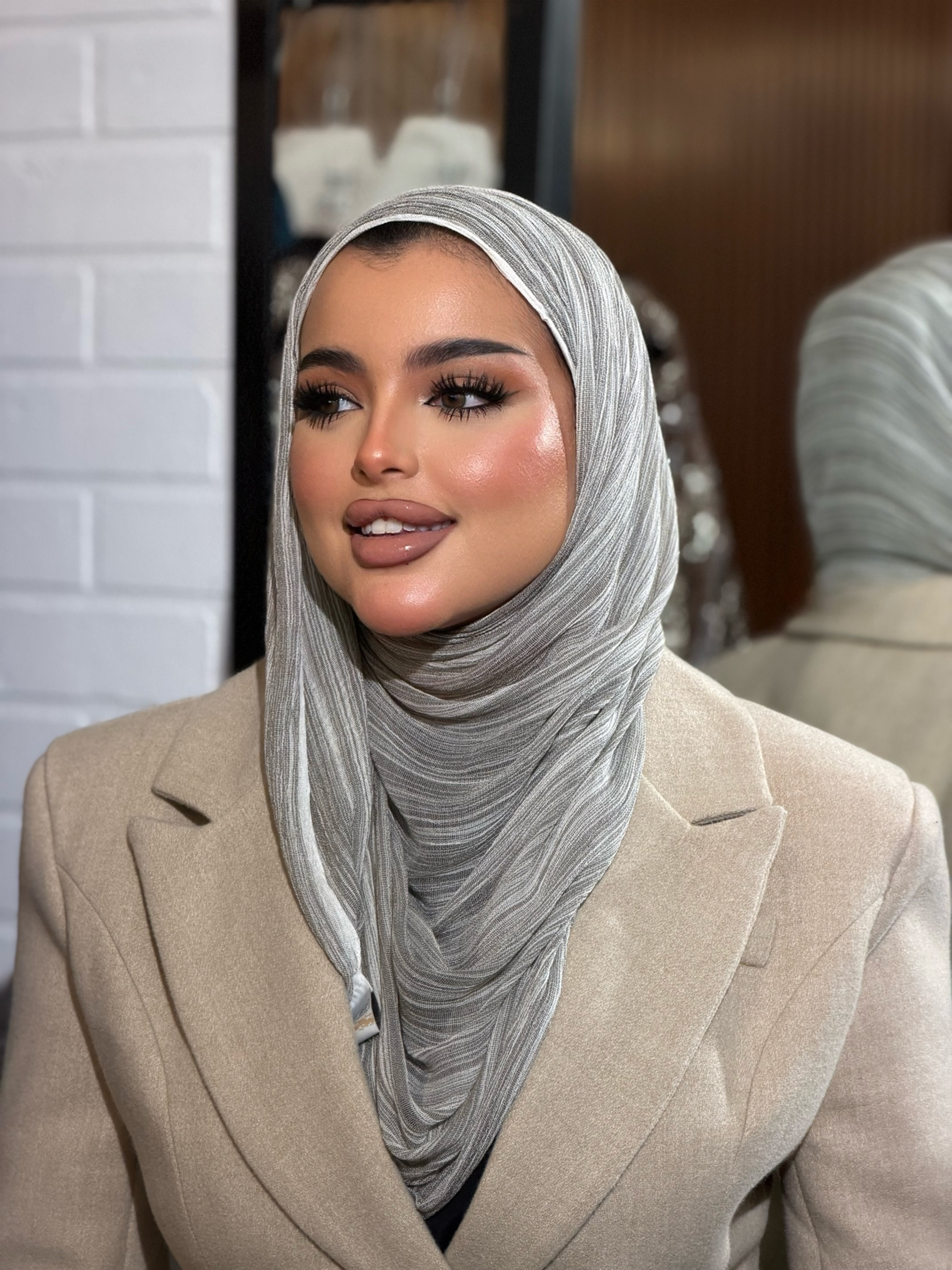 Kresha Stripe حجاب كريشة مقلم