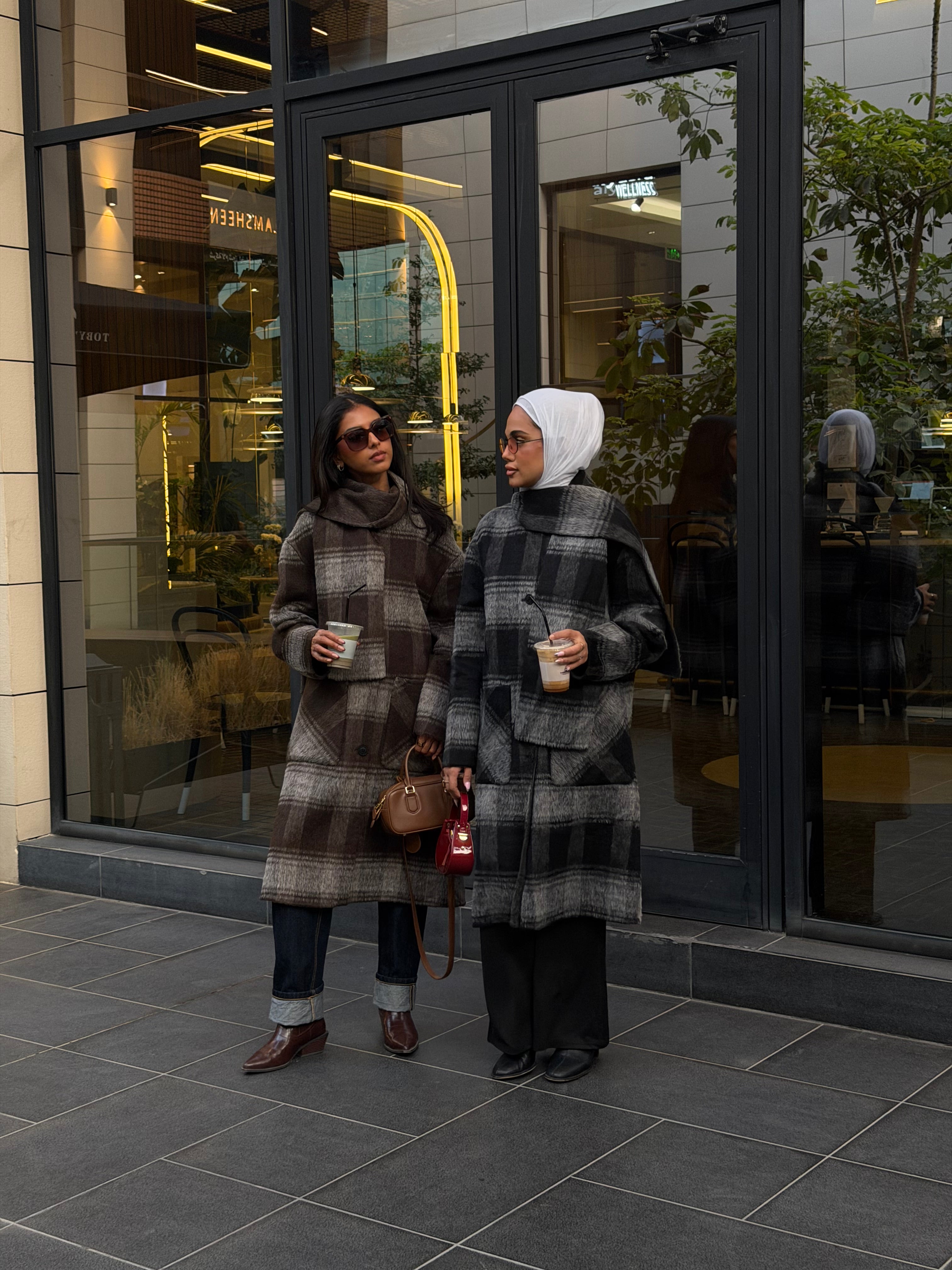 Plaid wool jacket with scarfمعطف صوف كارو