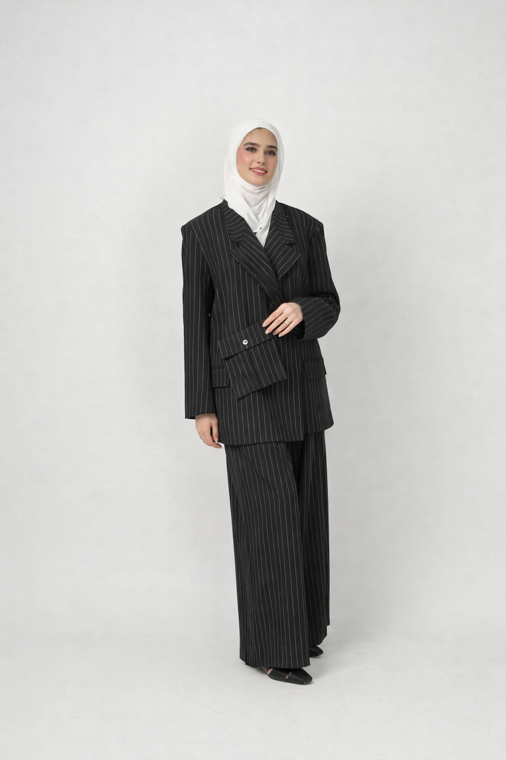 Pinstriped Suit- Black بدلة مخطط