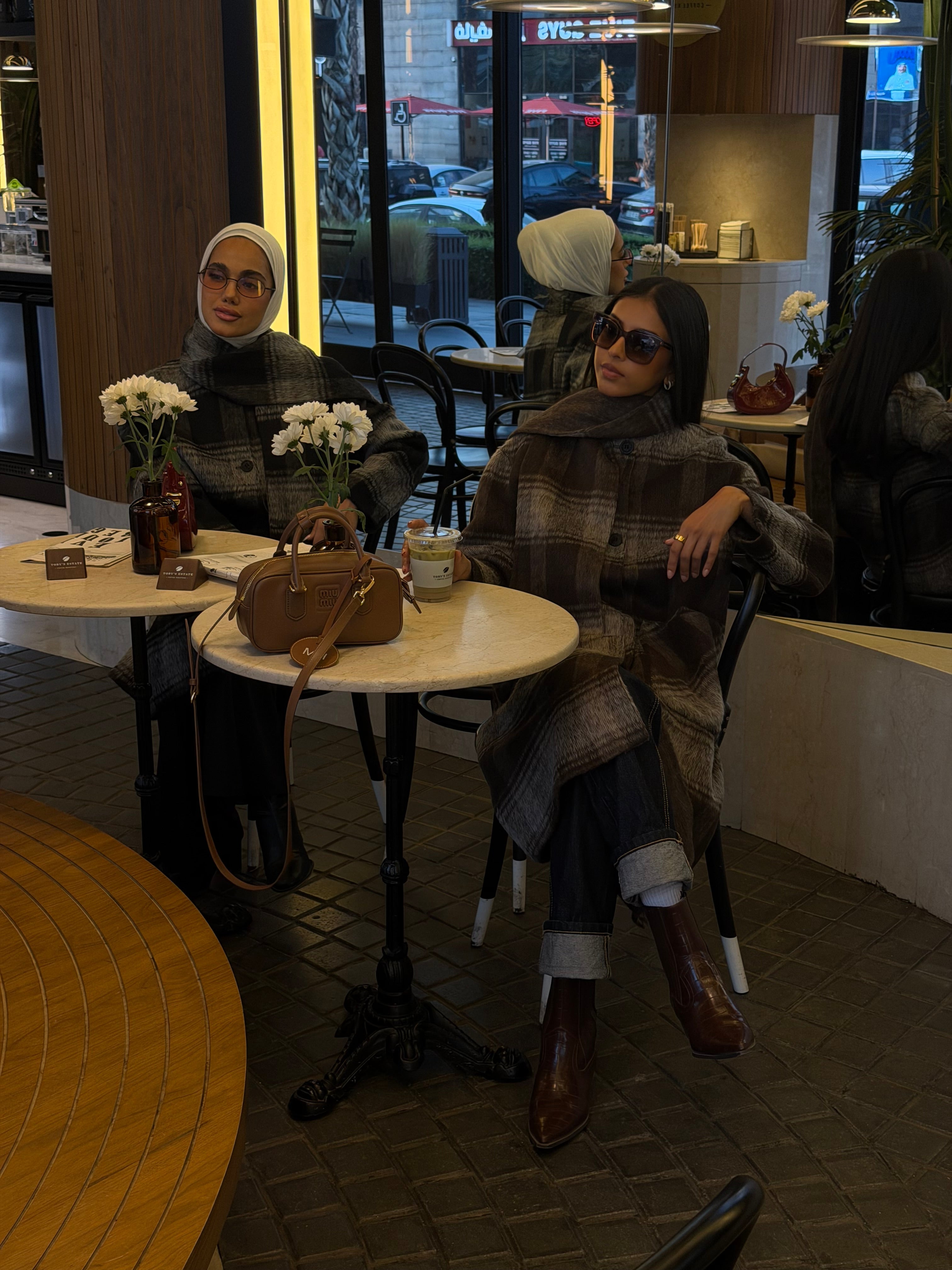 Plaid wool jacket with scarfمعطف صوف كارو