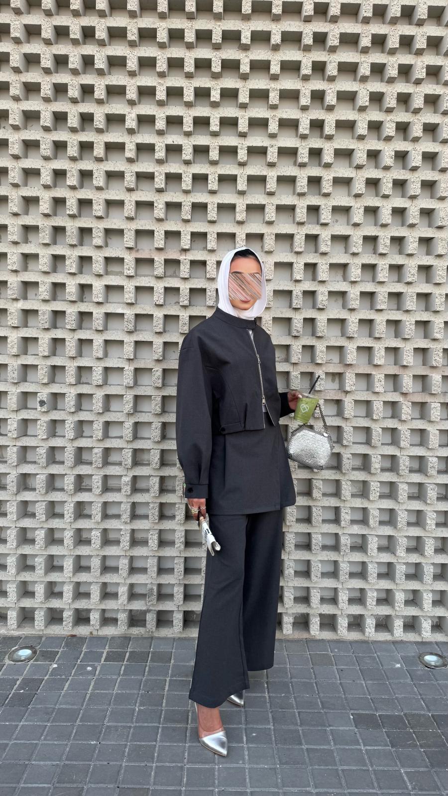 grey set بدلة رمادي