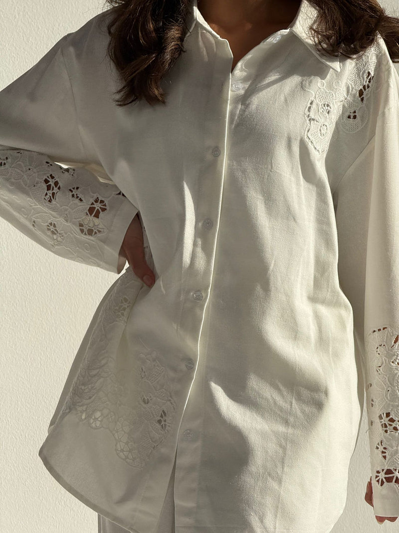 Linen Set Offwhite- Embellished Lace