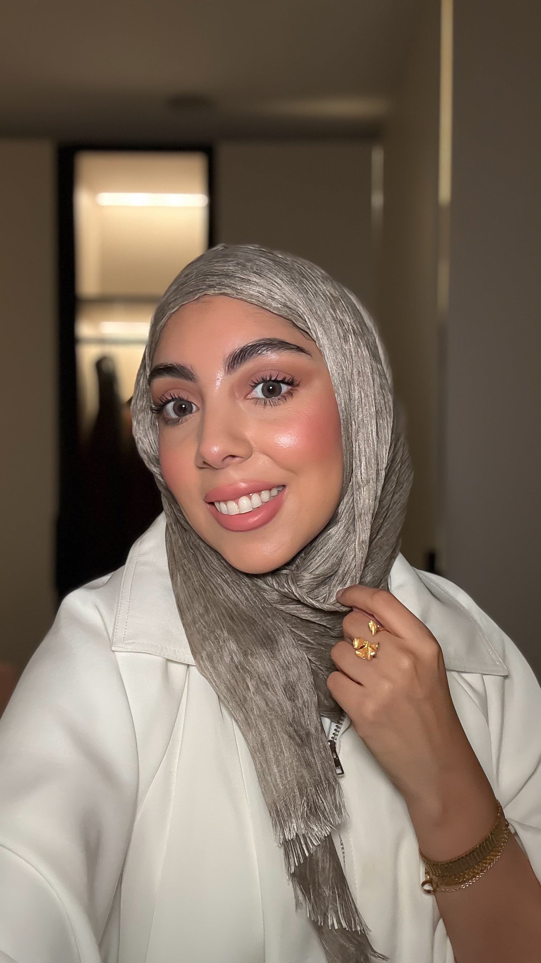 Silk kresha shawl شال حرير كريشة