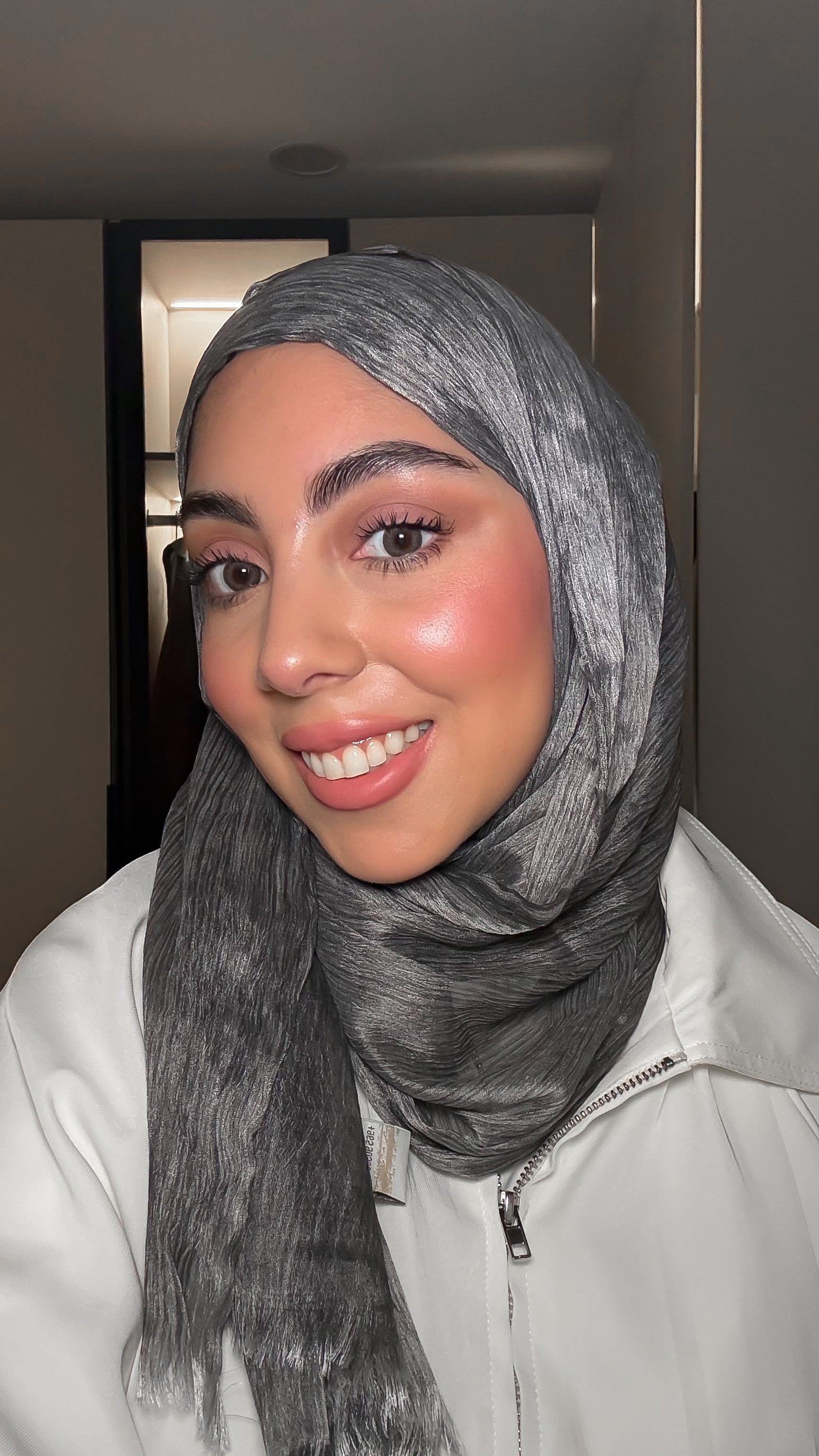 Silk kresha shawl شال حرير كريشة