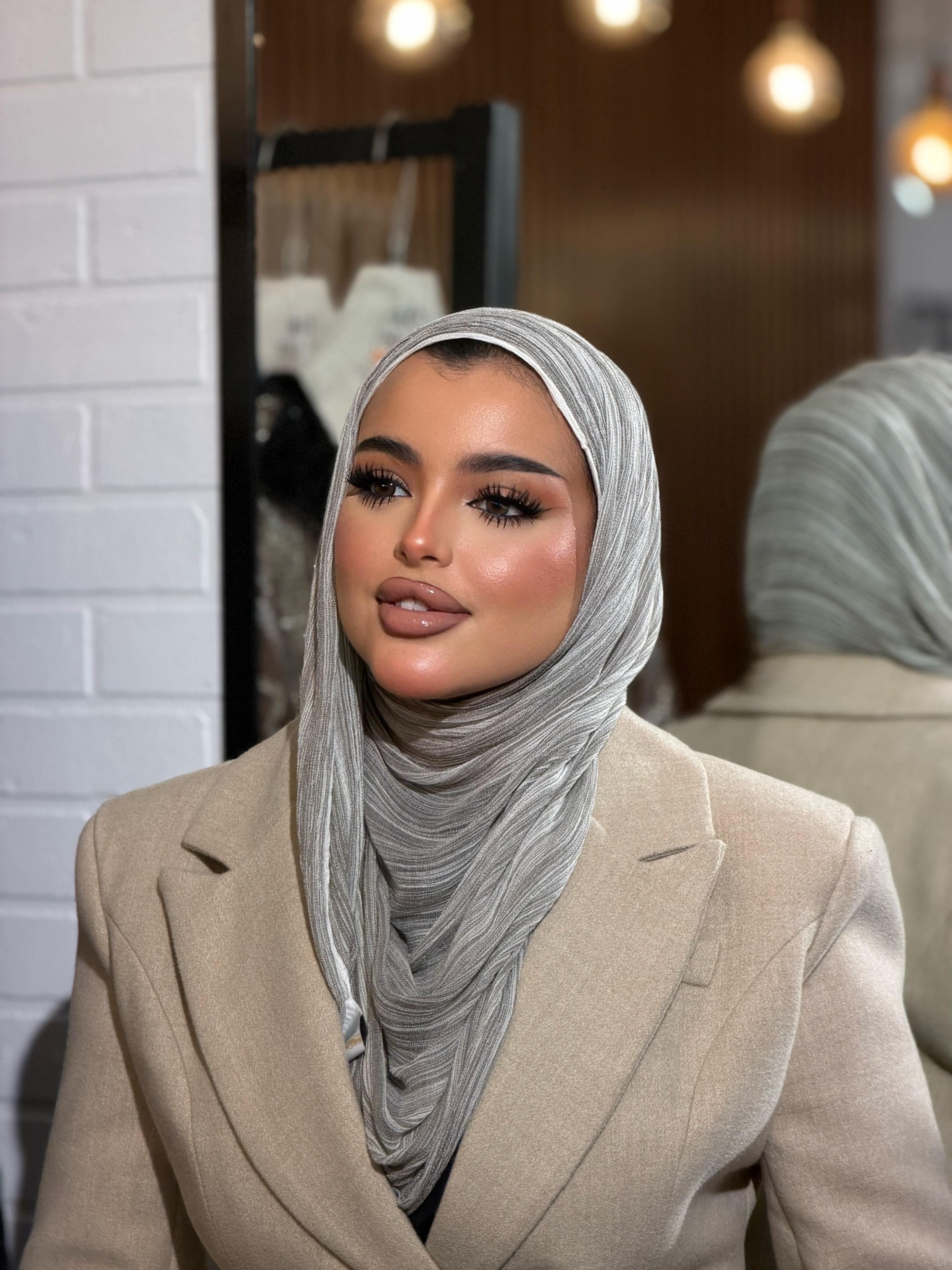 Kresha Stripe حجاب كريشة مقلم