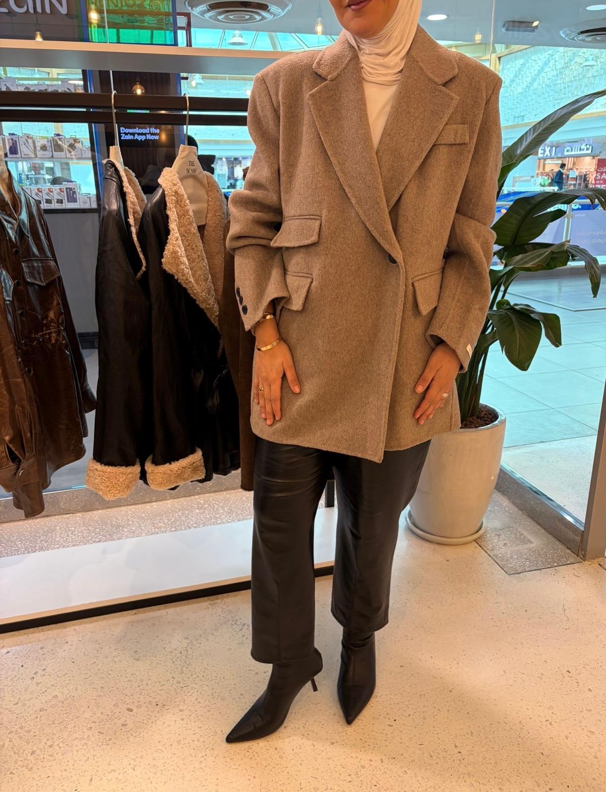 Fit single wool blend coat  بليزر صوف بيج رمادي