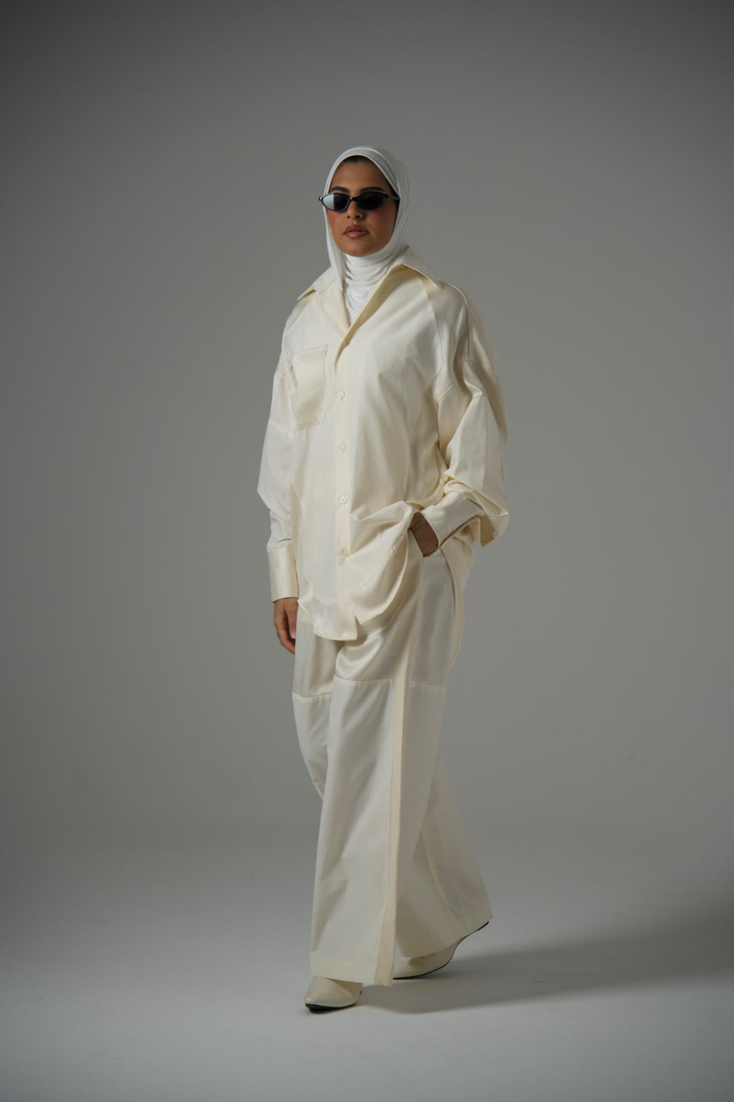 Ivory Flow Set