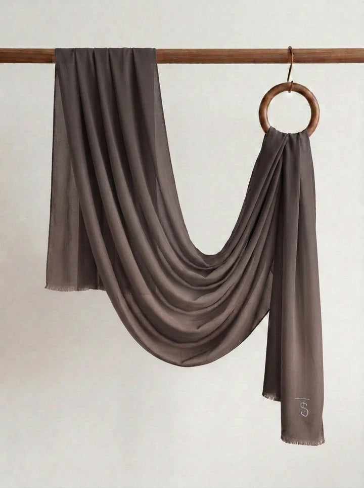 12-pcs Linen Shawl شال كتان – ١٢ قطعة