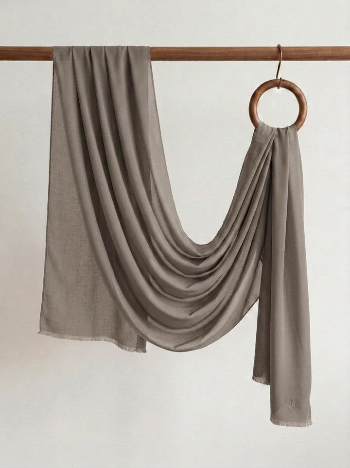 12-pcs Linen Shawl شال كتان – ١٢ قطعة