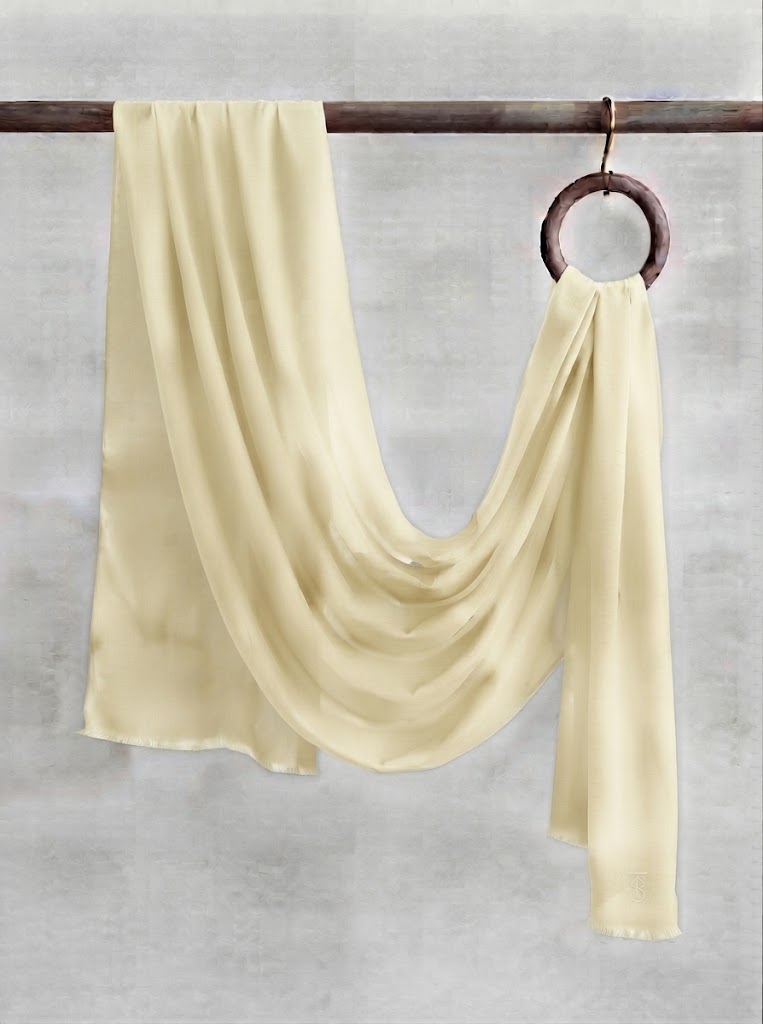 12-pcs Linen Shawl شال كتان – ١٢ قطعة