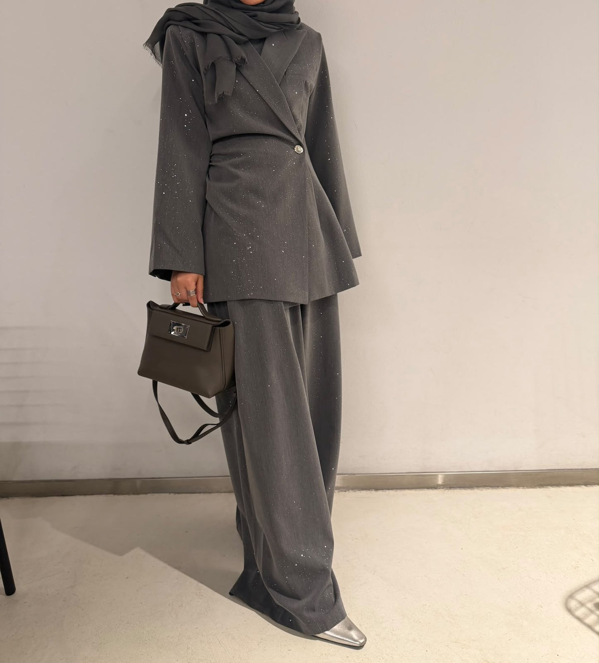 Malika Shimmer Set - Grey